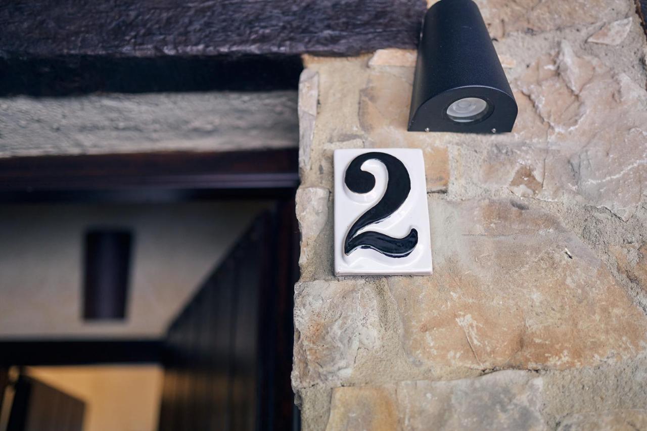 Hotel Eco Cueva Del Gato 2*