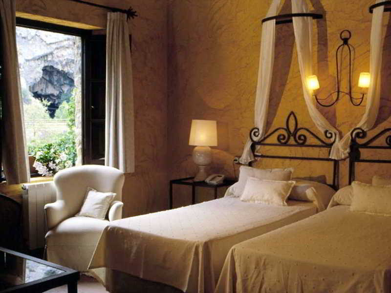 Hotel Eco Cueva Del Gato